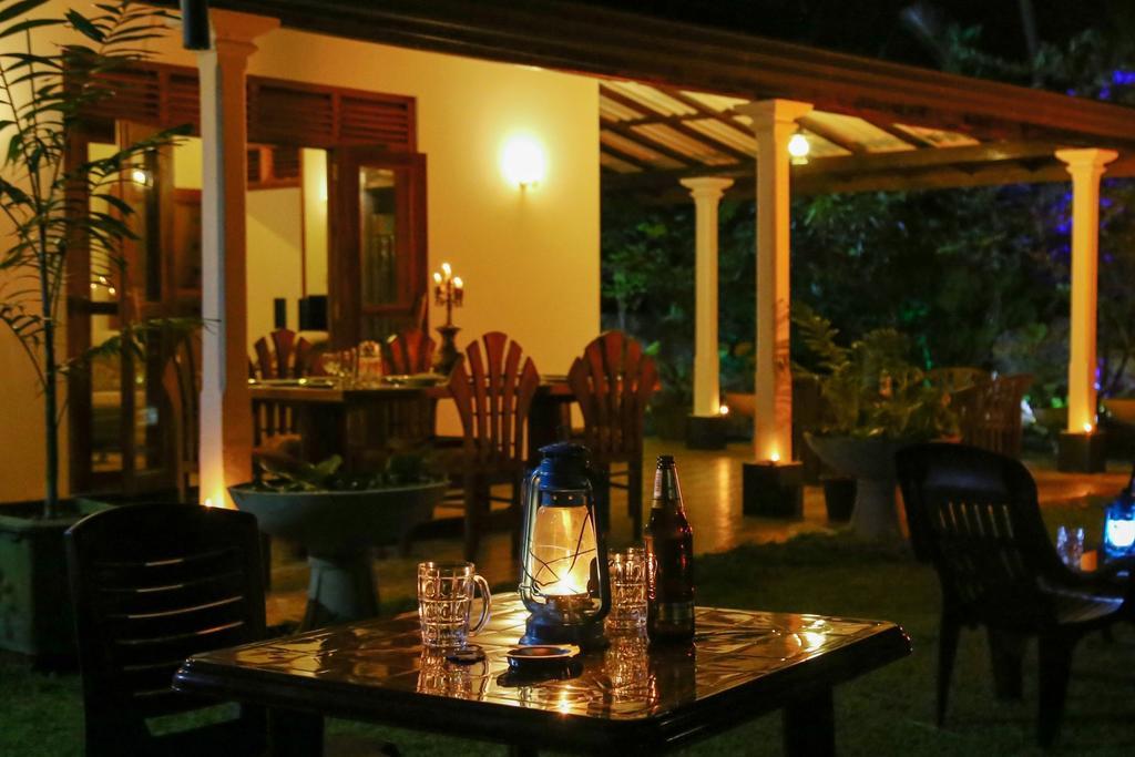 Villa Green Cottage ヒッカドゥワ エクステリア 写真